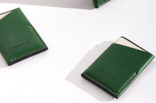 Load image into Gallery viewer, LEAN™ ESSENTIALS WALLET // GREEN EDITION